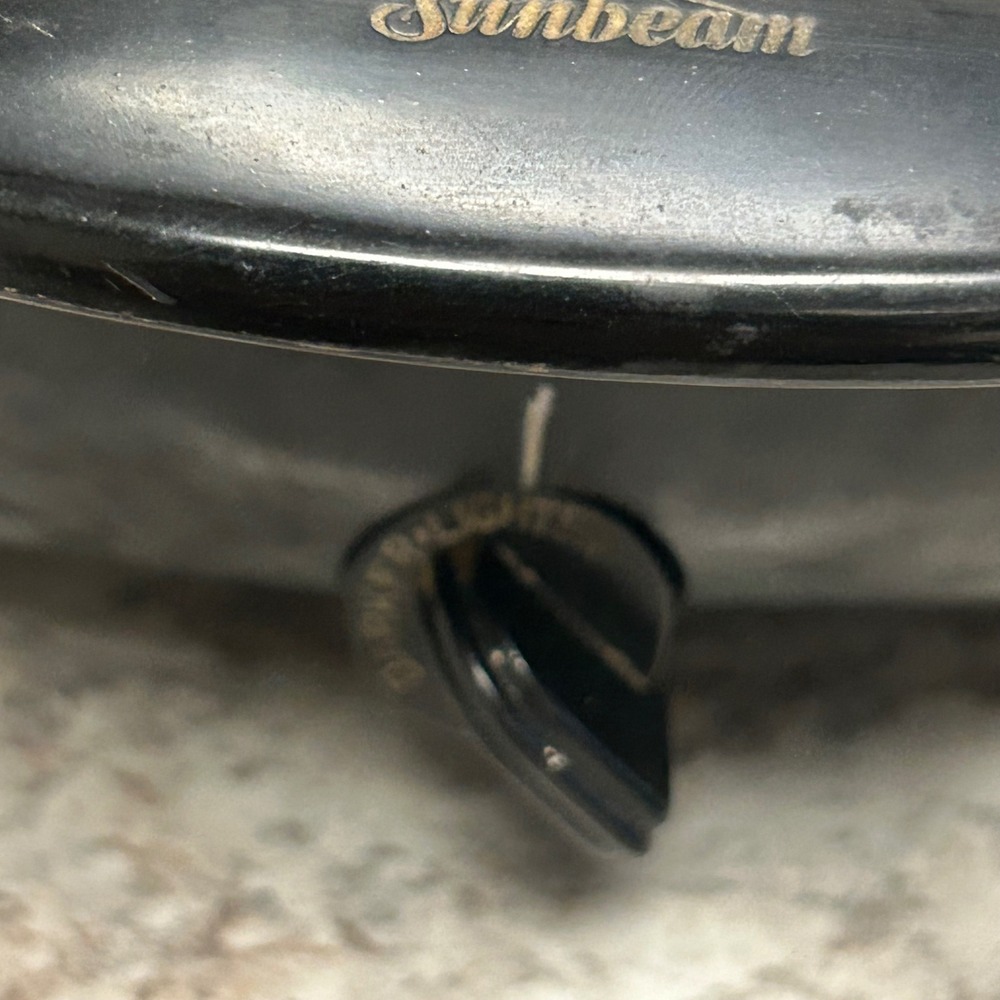 Sunbeam Toaster T-20B 2-Slice Chrome Vintage Art Deco Radiant Control Silver MCM - Picture 4 of 11